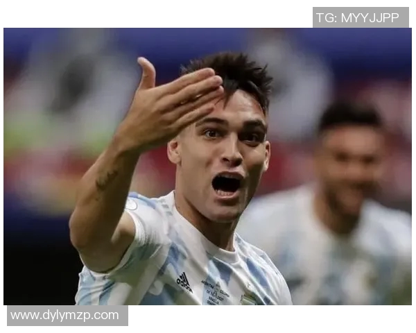 美洲杯历程：从起源到现代足球盛宴的辉煌与变革